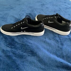 Nike Retro GTS Men's Size 10 Shoes